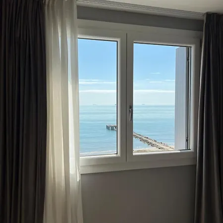 Pensionat Sea Tower Torre Telemetrica 4*