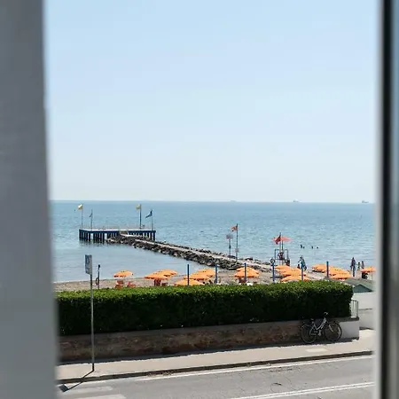 Sea Tower Torre Telemetrica Guest house Lido di Venezia