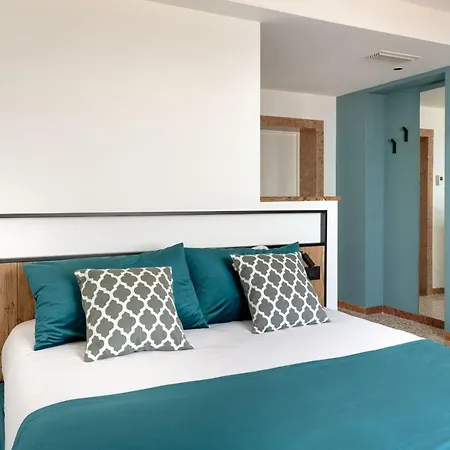 Pensionat Sea Tower Torre Telemetrica 4*