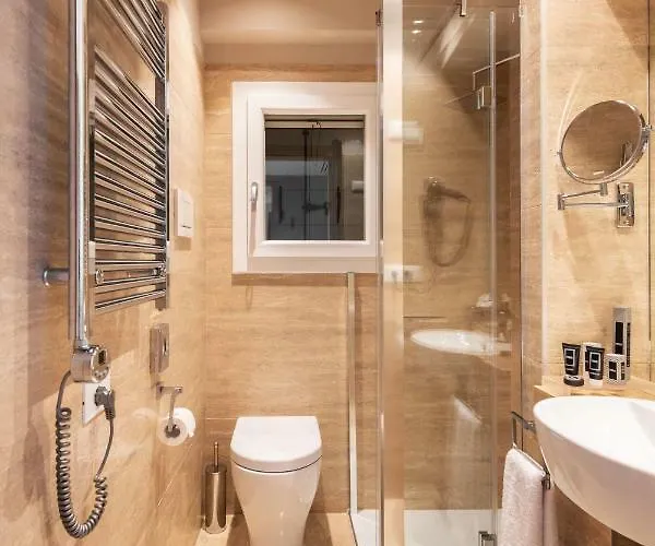 Sea Tower Torre Telemetrica 4*