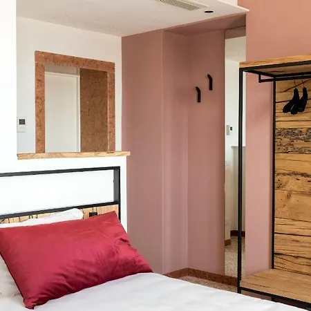 Sea Tower Torre Telemetrica Affittacamere 4*