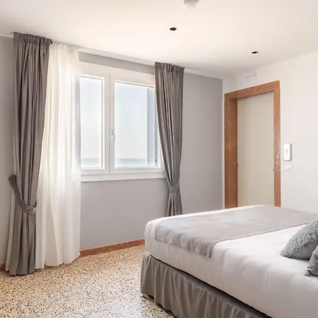 Sea Tower Torre Telemetrica Venezia Lido