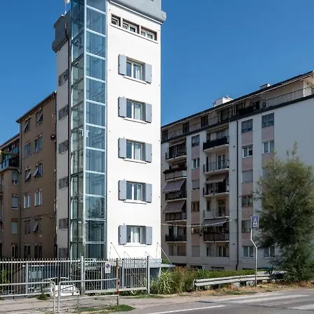 Sea Tower Torre Telemetrica Affittacamere Venezia Lido