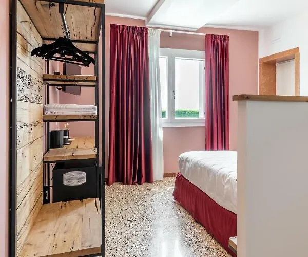 Sea Tower Torre Telemetrica