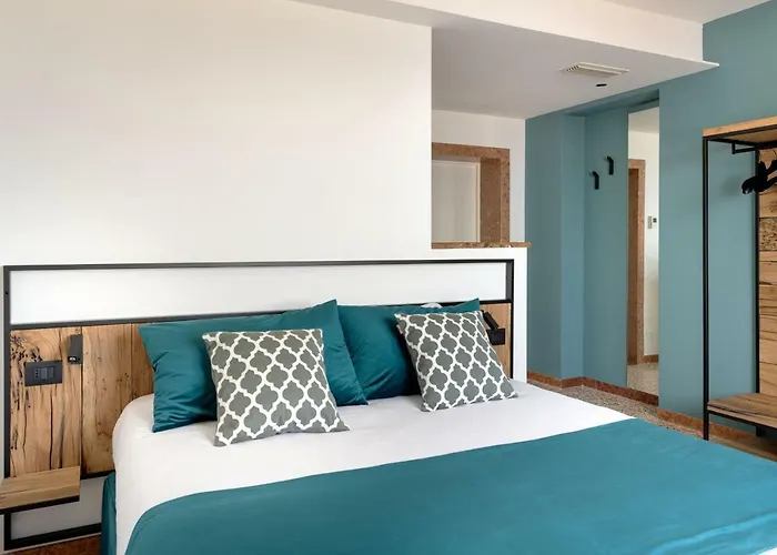 Pensionat Sea Tower Torre Telemetrica 4*